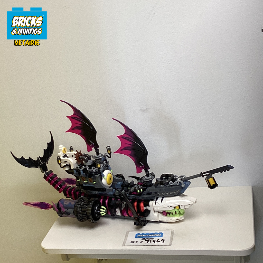 71469 Nightmare Shark Ship (U2) product image 1, provided for visual reference and product detail review