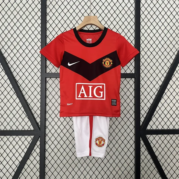 Retro Kids Manchester United Home Jersey 09/10 product image 1