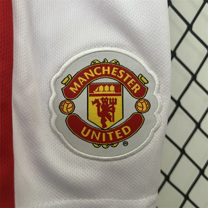 Retro Kids Manchester United Home Jersey 09/10 product image 8