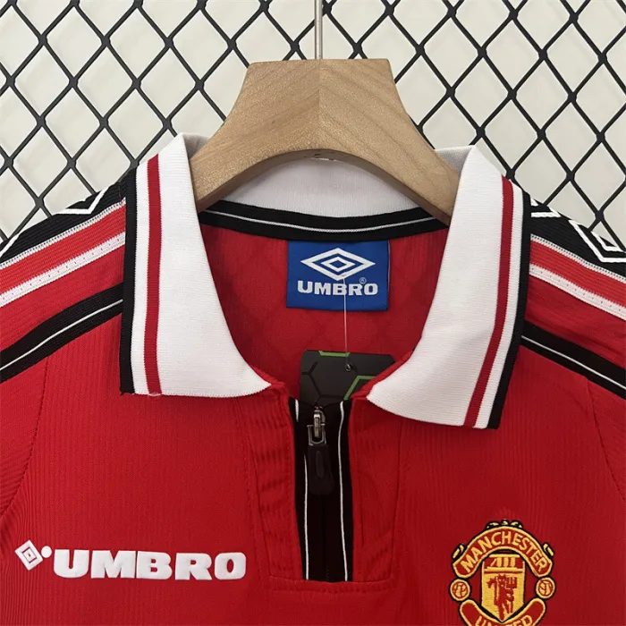 Retro Kids Manchester United Home Jersey 98/99 product image 2