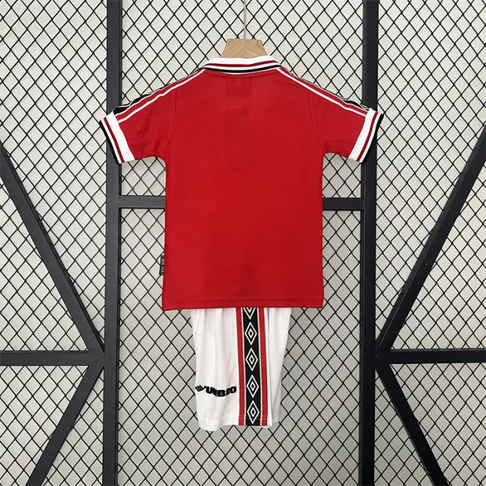 Retro Kids Manchester United Home Jersey 98/99 product image 7