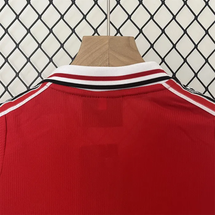 Retro Kids Manchester United Home Jersey 98/99 product image 8