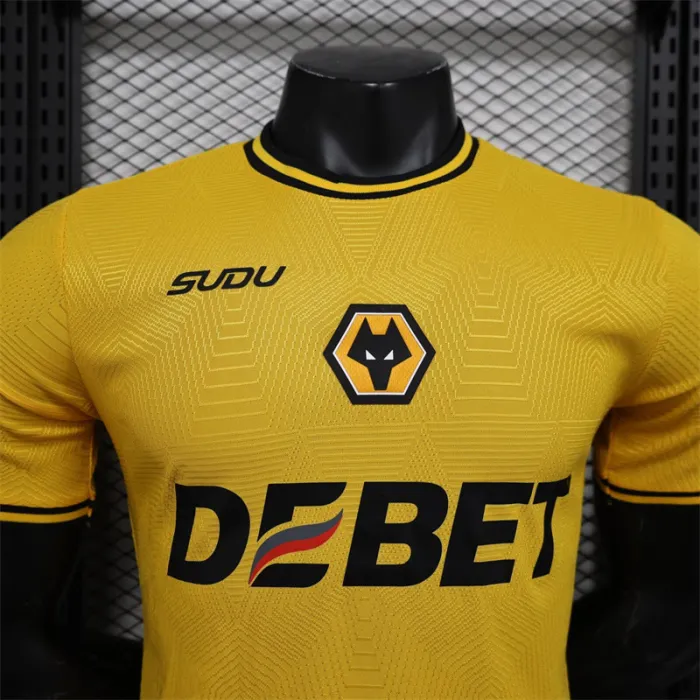 Player Version Wolves Home Jersey 24/25 Football Kit product image 2