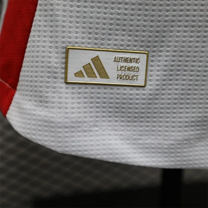 Player Version Fulham Home Jersey 24/25 Football Kit product image 4