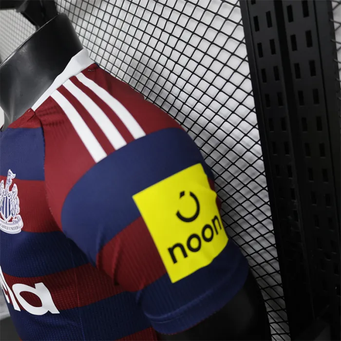Player Version Newcastle United Away Kit 24/25 Football product image 5