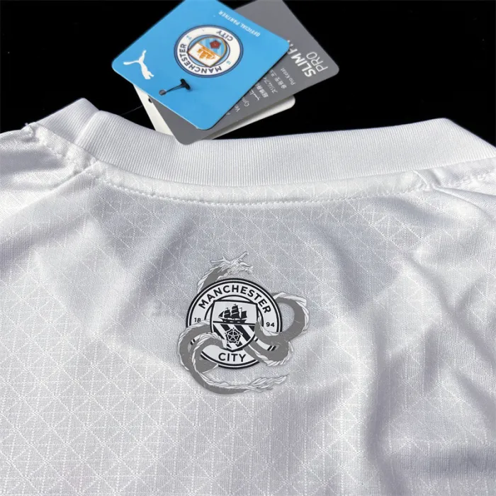 Dragon New Year Manchester City Jersey Special Kit 23/24 product image 9