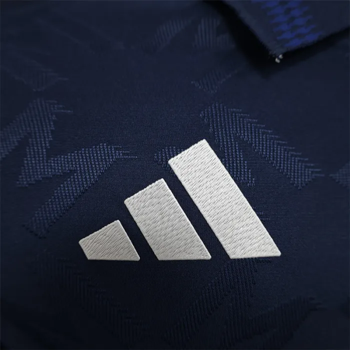 Player Manchester United Away Kit 24/25 Football Jersey product image 4