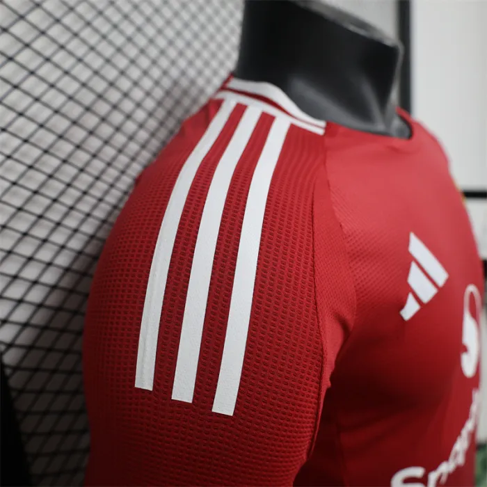 Player Manchester United Home Kit 24/25 Football Jersey product image 7