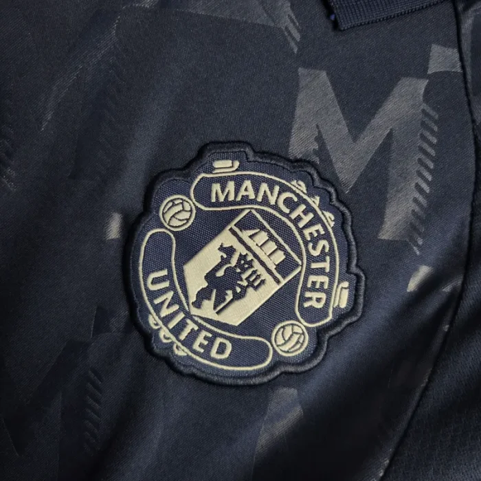 Kids Manchester united Away Kit 24/25 Football Jersey product image 8