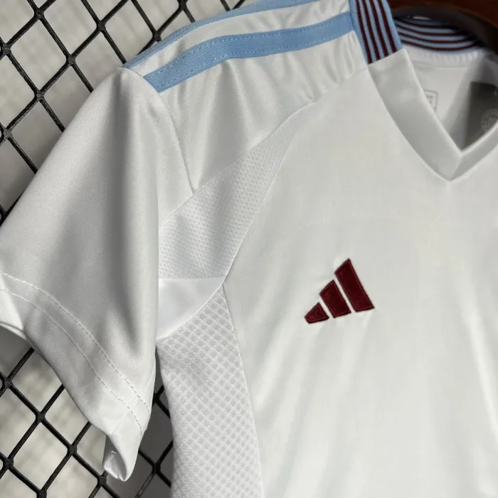 Kids Aston Villa Away Kit 24/25 Football Jersey product image 3
