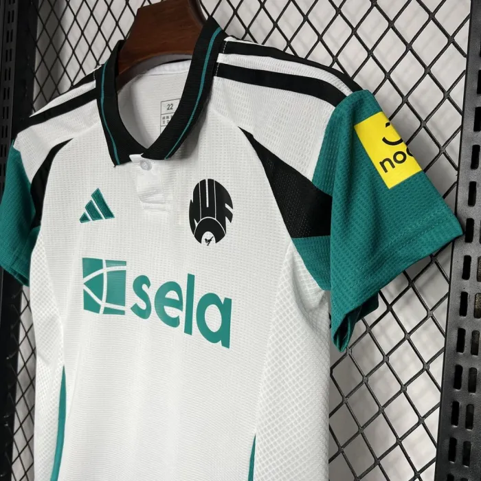 Kids Newcastle United Third Kit 24/25 Football Jersey product image 5
