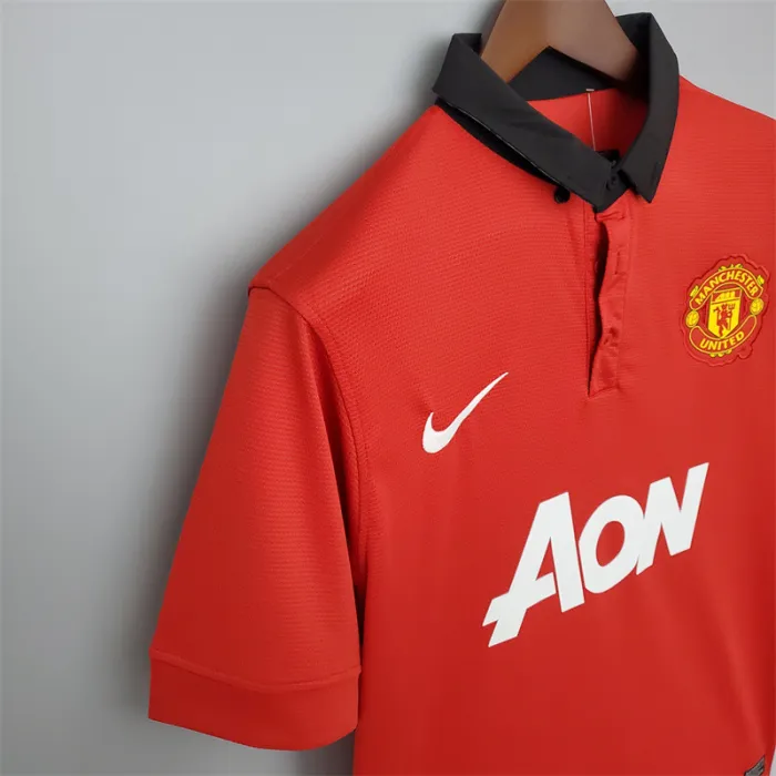 Manchester United Jersey Home Kit 2013/14 Retro Football product image 5