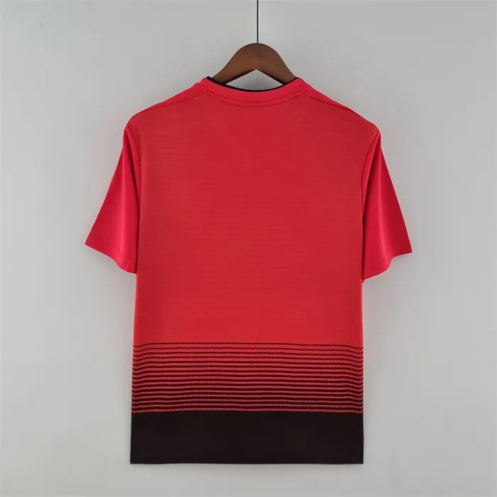 Manchester United Jersey Home Kit 2018/19 Retro Football product image 10