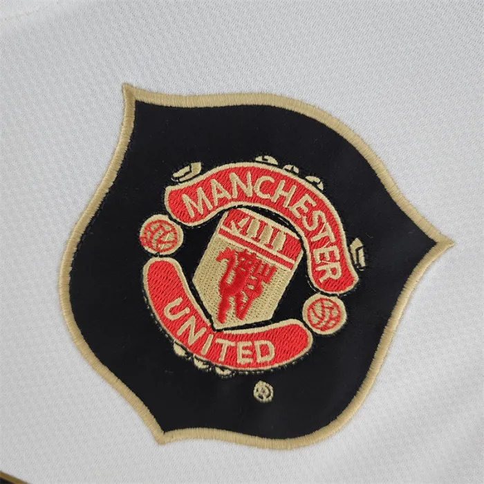 Manchester United Jersey Away Kit 2006/07 Retro Football product image 3