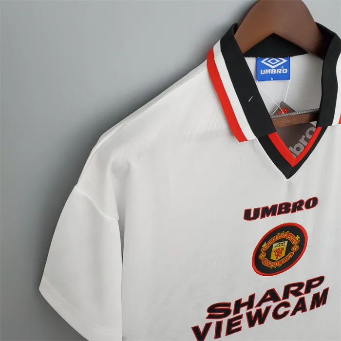 Manchester United Jersey Away Kit 1996/97 retro Football product image 4