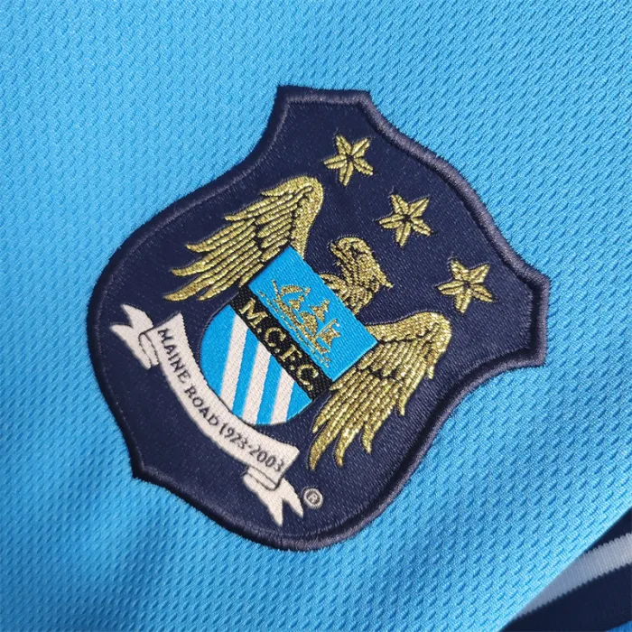 Manchester City Jersey Home Kit 01/02 Retro product image 2