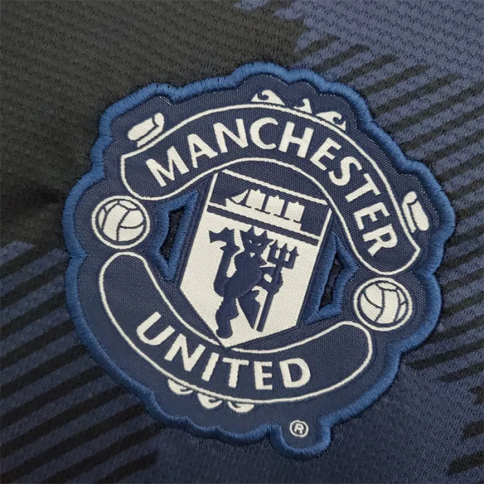 Manchester United Jersey Third Kit 2013/14 Retro Football product image 3