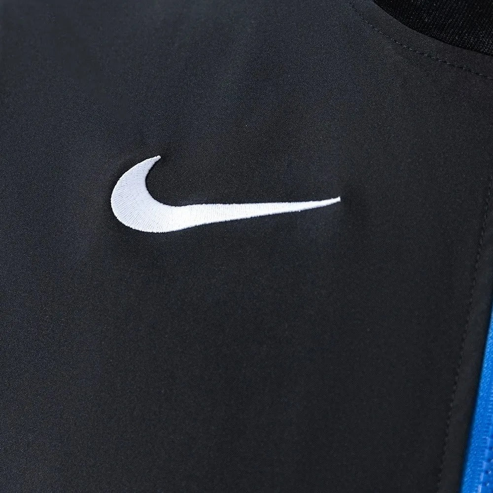 Chelsea Windbreaker 2025/26 Black Football Kit product image 5
