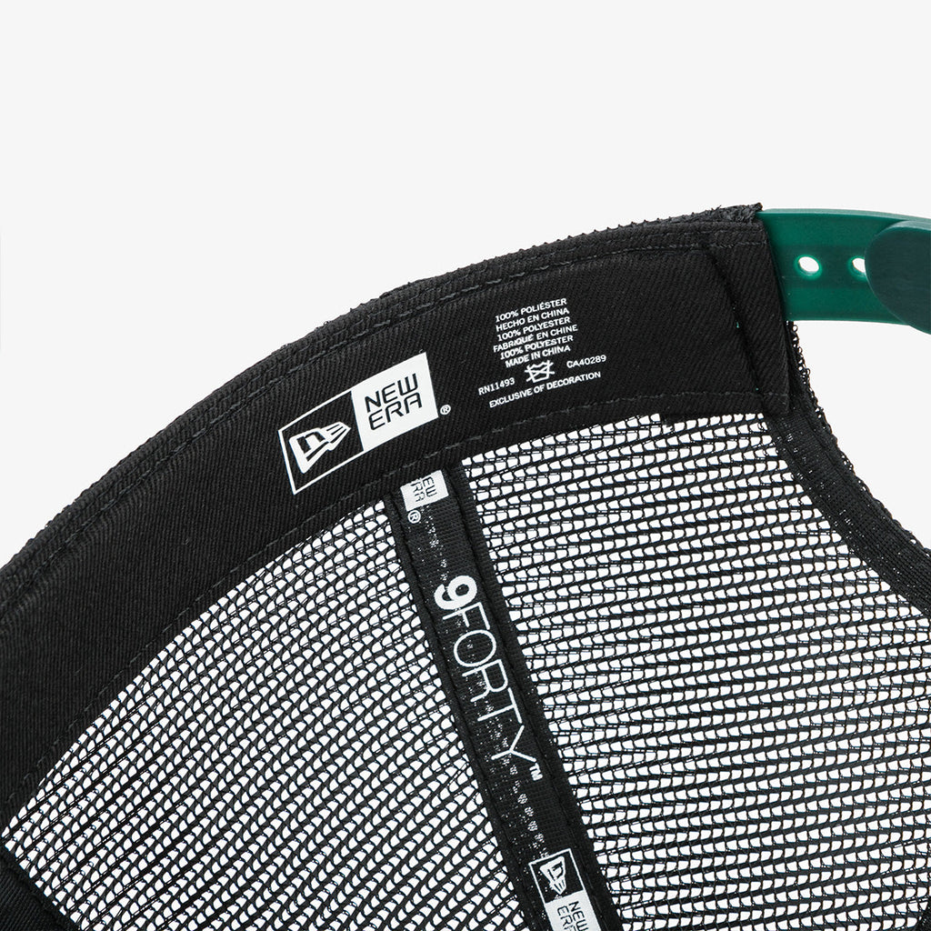 New Era x SEVENTEEN A-Frame Trucker Ball Cap - White/Black