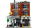 10264 LEGO Corner Garage PRE-OWNED CERTIFIED product image 1, provided for visual reference and product detail review