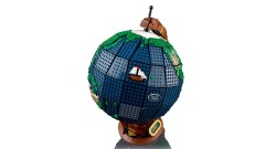 21332 The Globe product image 2, provided for visual reference and product detail review