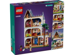 42638 LEGO Castle Bed and Breakfast product image 2, provided for visual reference and product detail review