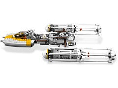 9495 LEGO Gold Leader's Y-wing Starfighter product image 2, provided for visual reference and product detail review